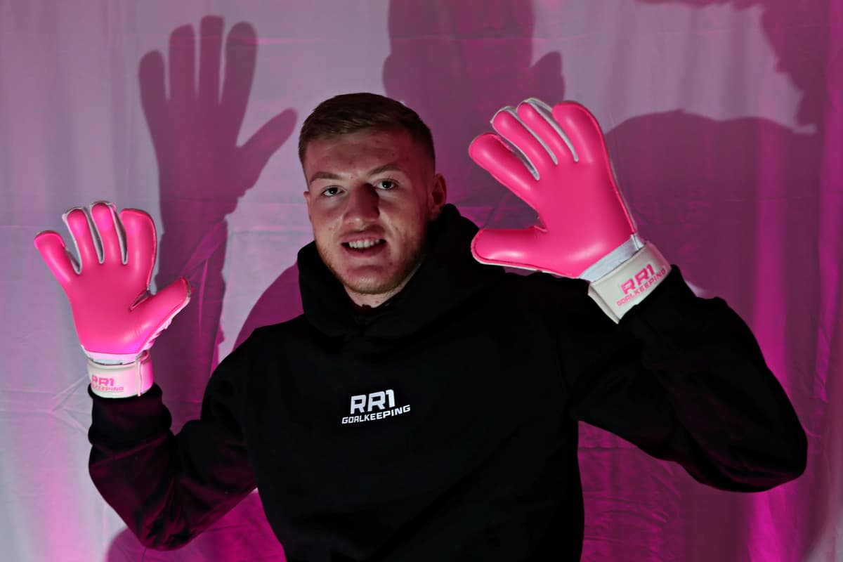 RR1 Fuchsia Originals + (Hybrid)