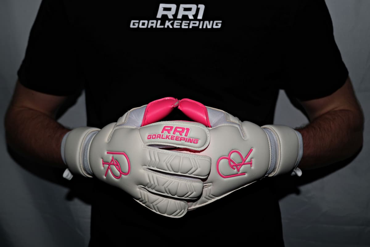 RR1 Fuchsia Originals + (Hybrid)